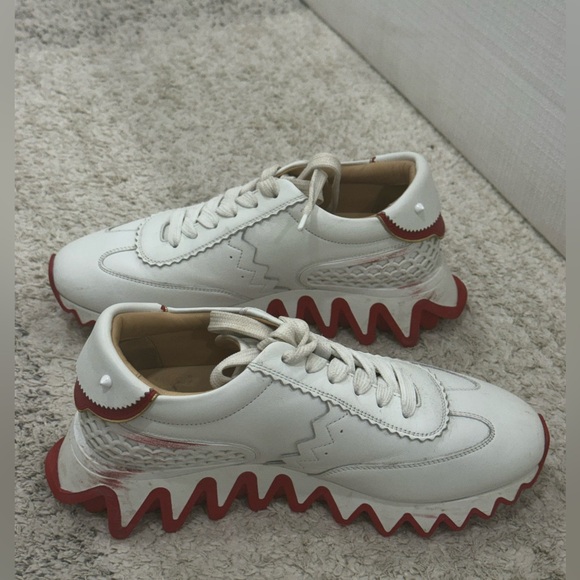 CHRISTIAN LOUBOUTIN Loubishark Donna Red Sole Runner Sneakers - Picture 7 of 10